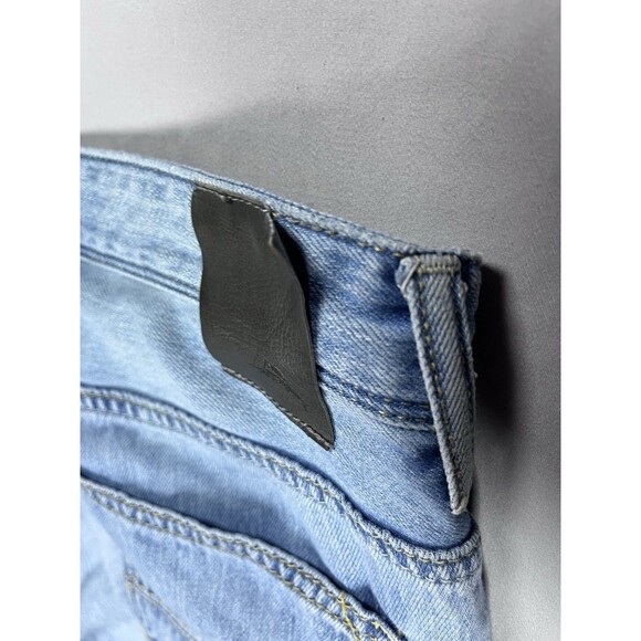 Tommy Bahama Mens Relaxed Fit Jeans Light Wash 34 x 32(Fits34x31) Tencel blend - Picture 4 of 15